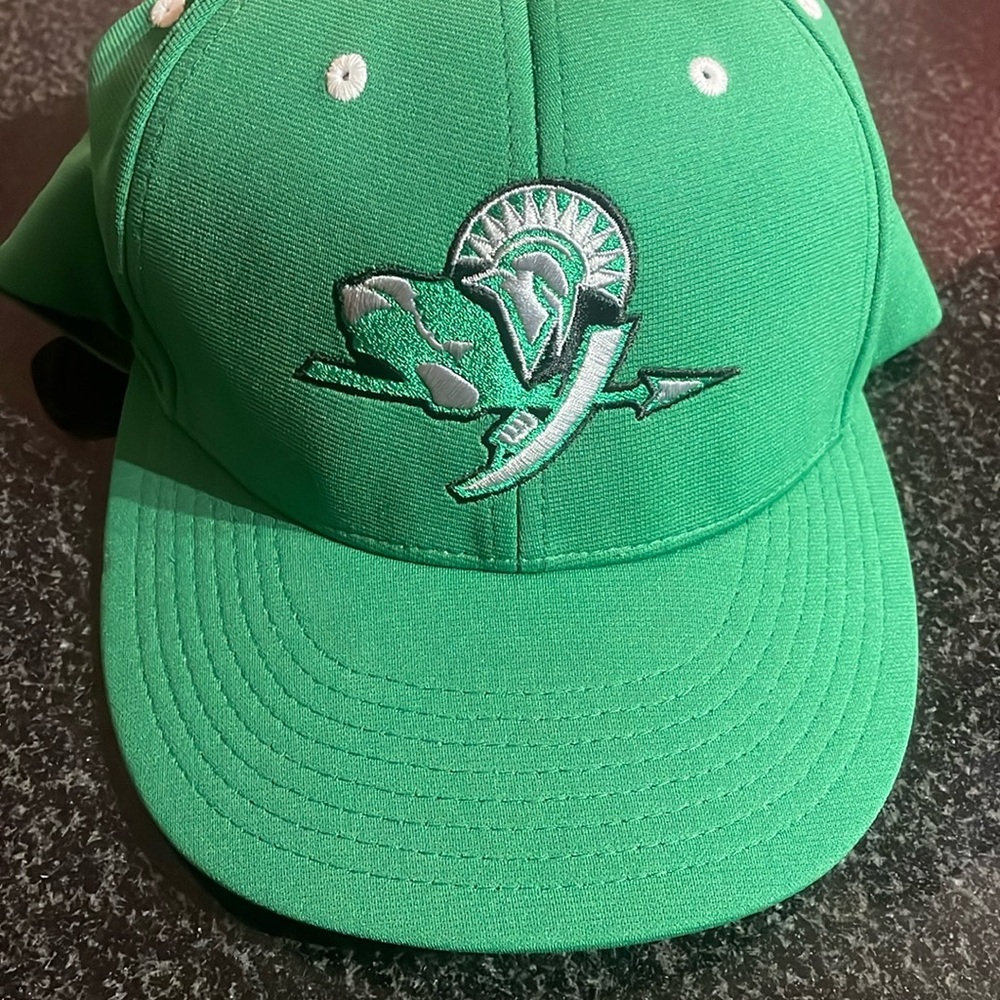 Richardson - Ballcap - Beautiful Spartan embroidey - OL